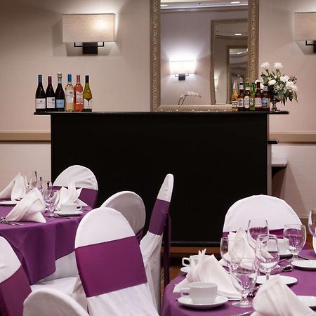 Doubletree Suites By Hilton Hotel Philadelphia West Plymouth Meeting Buitenkant foto