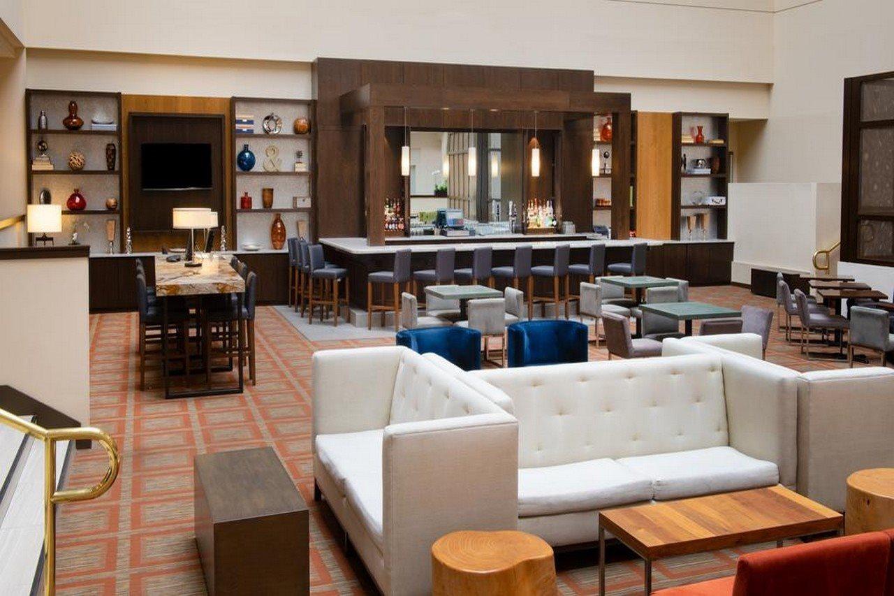 Doubletree Suites By Hilton Hotel Philadelphia West Plymouth Meeting Buitenkant foto